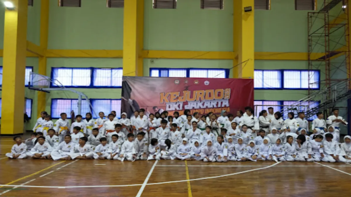 img_6adff000bcd9a.webp
