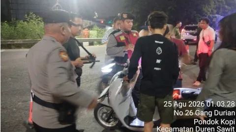 Polsek Bekasi Barat Gelar Razia dan Patroli, Antisipasi Kejahatan Jalanan serta Tawuran
