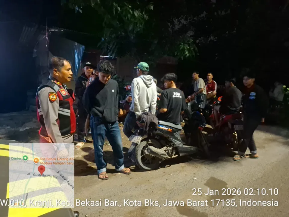 Patroli Tengah Malam Kapolsek Bekasi Barat, Sisir Titik Rawan Tawuran dan Balap Liar