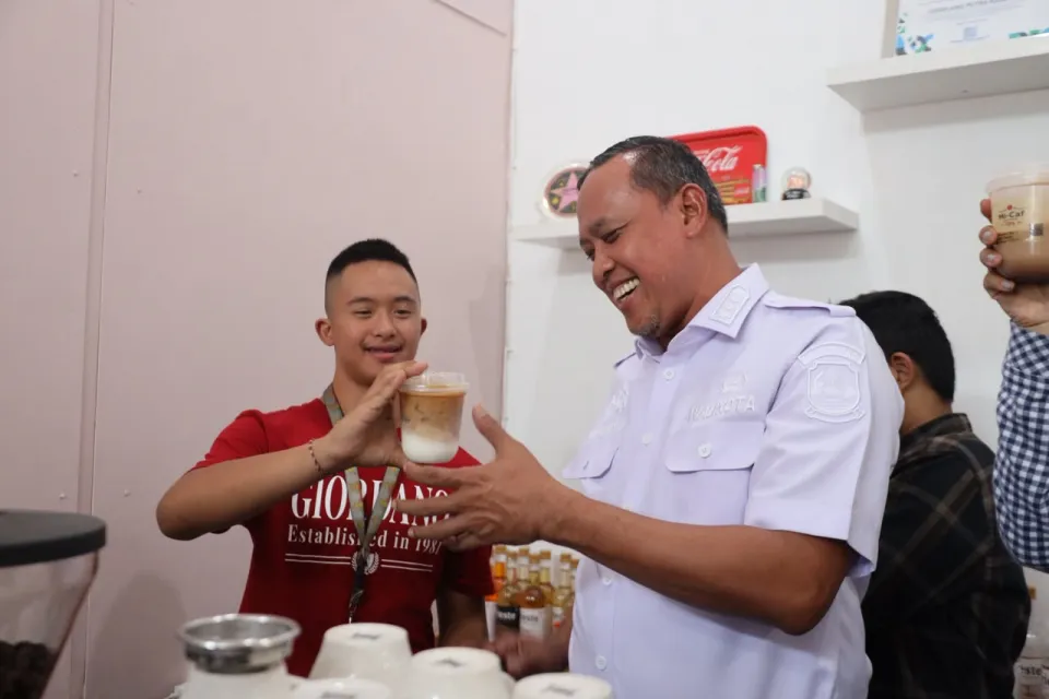 Tri Adhianto Dorong Perusahaan Bekasi Buka Lapangan Kerja bagi Penyandang Disabilitas
