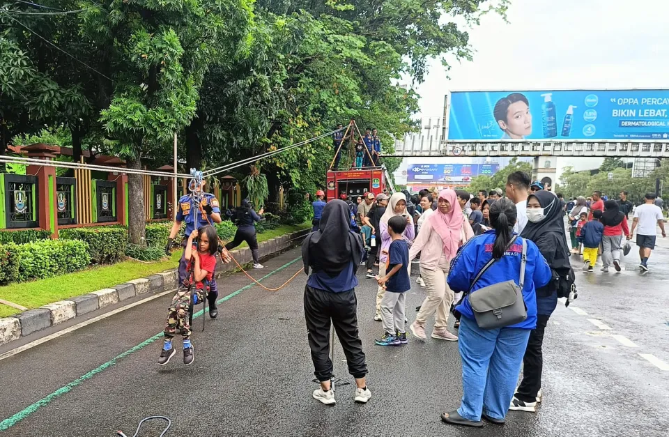 Disdamkarmat Kota Bekasi Hadirkan Flying Fox dan Simulasi Kebakaran di CFD
