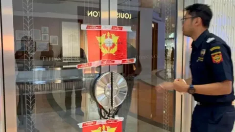 Bea Cukai Segel Tiga Gerai Tiffany & Co di Jakarta, Diduga Impor Ilegal dan Manipulasi Nilai Barang