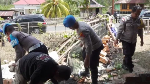 Terbaru Rumah Warga Rusak akibat Gempa, Polres Manggarai Barat Salurkan Bantuan hingga Bahan Bangunan