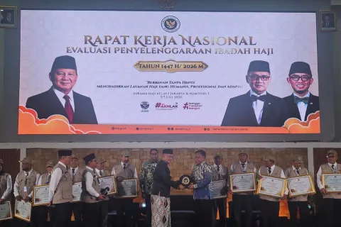 Polri Raih Penghargaan Kementerian Haji, Dinilai Berperan Besar Sukseskan Penyelenggaraan Haji 2026