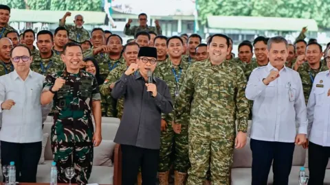 Mendes Yandri Jelaskan Program Sehati hingga Desa Ekspor kepada 205 Kades asal Merangin Terbaru