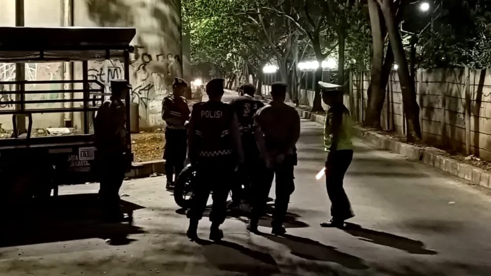 Operasi Cipta Kondisi, Polsek Bekasi Selatan Perkuat Jakarta On The Spot Cegah Kejahatan Jalanan