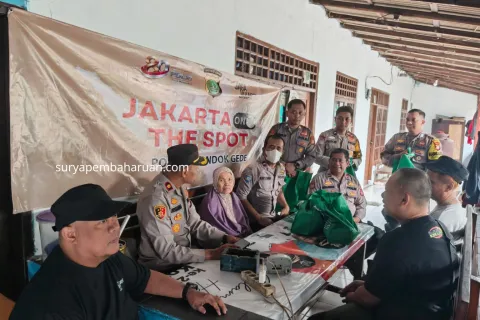 Bangun Kamtibmas dari Lingkungan, Polsek Pondok Gede Gelar Jaga Bekasi On The Spot di Pondok Melati
