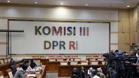 Kasus Andrie Yunus Melebar: DPR Bentuk Panja, Desak Bongkar Aktor Intelektual di Balik Penyiraman Air Keras