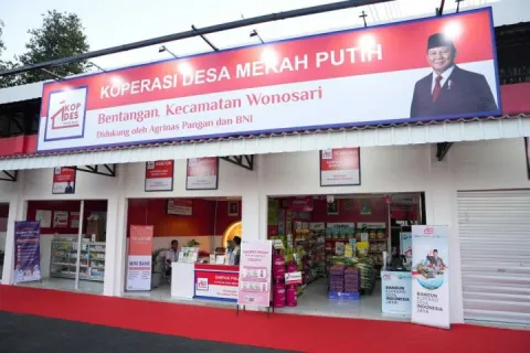 8.000 Kopdes Merah Putih Dipantau Serentak, Pemerintah Soroti Kesiapan Operasional dan Manfaat bagi Warga