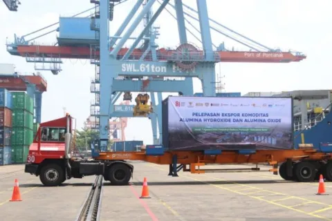 Ekspor Alumina Kalbar Kembali Berjalan, Pemprov Soroti Infrastruktur dan Pelabuhan Kijing