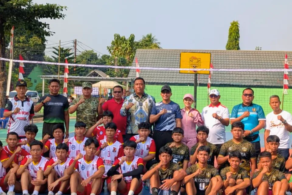 Turnamen Voli U-16 Piala Danyon Armed 7 Biringgalih Resmi Dibuka, Polsek Bantar Gebang Dukung Pembinaan Atlet Muda
