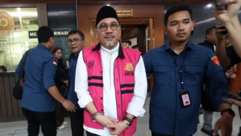 Terungkap! 1 Eks Pejabat Kemendikbud Terima Rp2,2 Miliar, 1 Lagi Tak Terima Uang Tapi Tetap Dipidana