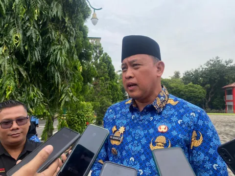 Curanmor & Begal Merajalela, Wali Kota Bekasi Tri Adhianto Turun Tangan: 1.031 RW Dibekali HT