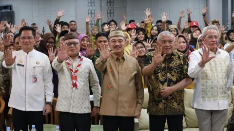 Harris Bobihoe Temui Kontingen Jambore Nasional Asal Gorontalo, Pesan Disiplin dan Jaga Nama Baik Daerah