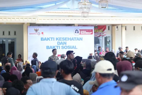 Terbaru Ribuan Warga Nganjuk Serbu Baksos dan Pengobatan Gratis Polda Jatim, 1.781 Paket Sembako Dibagikan