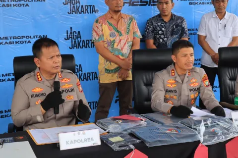 Preman Berkedok Leasing Gasak Motor di Narogong, Polres Bekasi Kota Tangkap 2 Pelaku, 4 Buron