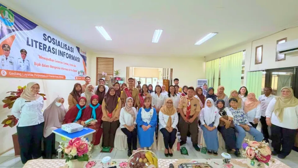 Disarpusda Kota Bekasi Gelar Sosialisasi Literasi Digital untuk Pelajar, DPRD Soroti Bahaya Hoaks Digital