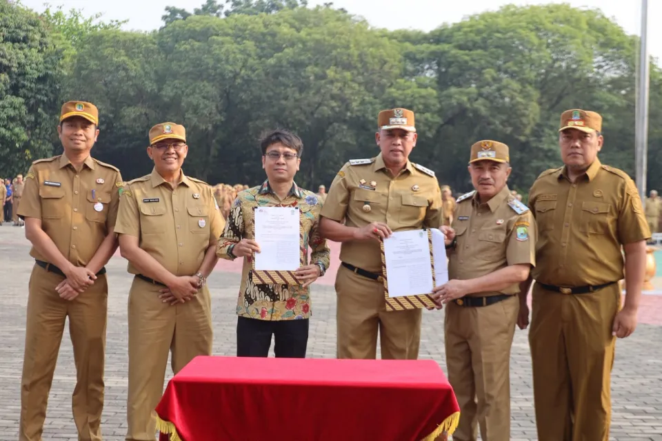 Apel Pemkot Bekasi Diwarnai Penghargaan dan Penandatanganan Dua MoU Kerja Sama