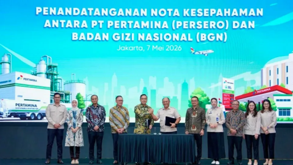 Pertamina dan BGN Resmi Kolaborasi, Minyak Jelantah Diolah Jadi Bahan Bakar Pesawat Ramah Lingkungan