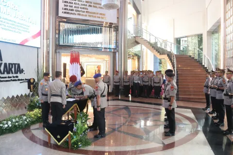 Rotasi Jabatan, Kapolda Metro Jaya Resmi Lantik Pejabat Utama dan Kapolres Jajaran