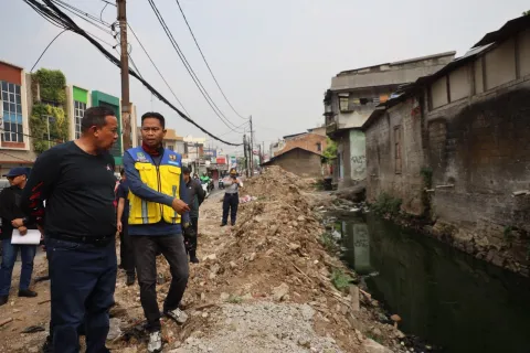 Tri Adhianto Susuri 9 Titik Infrastruktur Bekasi, Perkuat Penanganan Banjir dan Jalan