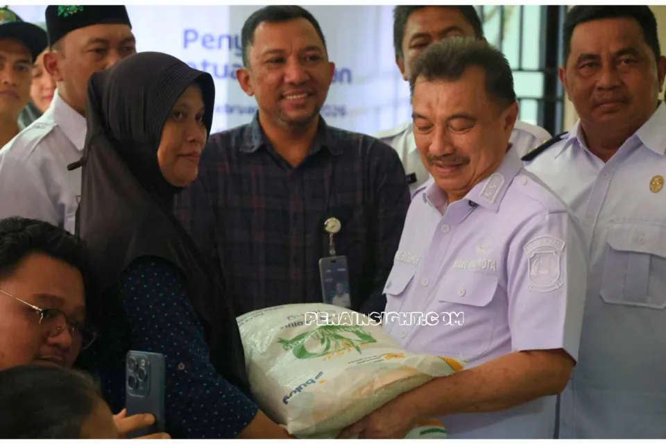 Fakta Terbaru Hari Ini Bekasi: Wawali Harris Bobihoe Pantau Langsung Bantuan Pangan untuk Masyarakat 