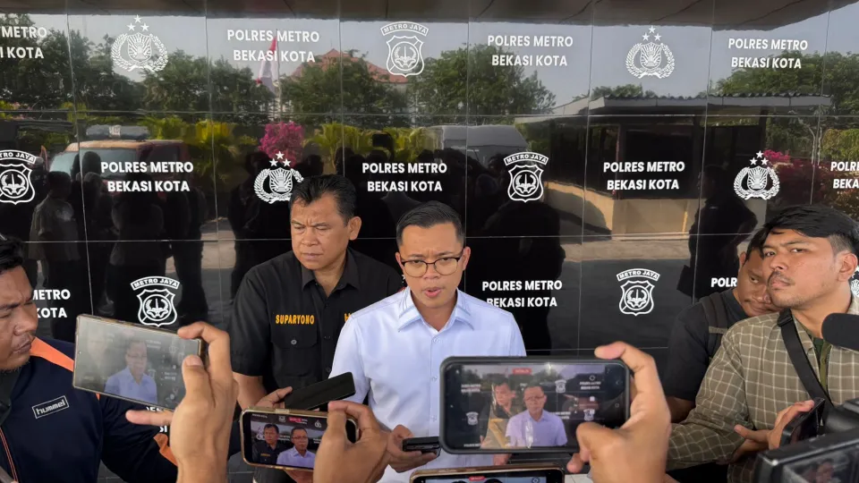 Polres Metro Bekasi Kota Tetapkan Tiga Tersangka Kasus Dugaan Penggelapan Saldo TikTok Vilmei Rp1,2 Miliar