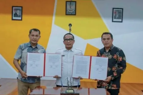 Pemprov Jabar Siapkan Bantuan Pendidikan untuk 78 Ribu Siswa yang Tak Tertampung di Sekolah Negeri 