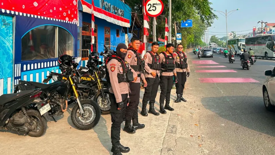 Polisi Lakukan Penyekatan di Perbatasan Bekasi Kota Antisipasi Massa Aksi