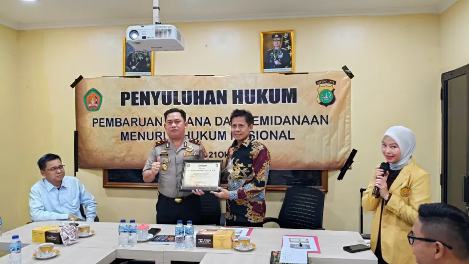 Dosen dan Mahasiswa Fakultas Hukum Ubhara Jaya Sosialisasikan Pembaruan Hukum Pidana dan Pemidanaan Nasional