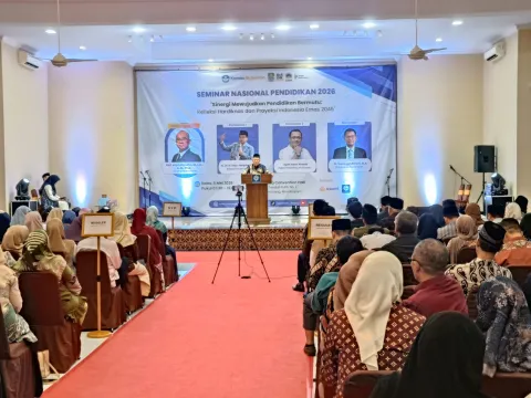 Hardiknas 2026 di Bekasi Dijaga Ketat, Polsek Bantargebang Kawal Seminar Pendidikan Nasional