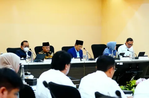 Kemenag Usulkan 3 Skema Gaji Guru Madrasah Non-ASN, Anggaran Tembus Rp37,95 Triliun Hari Ini
