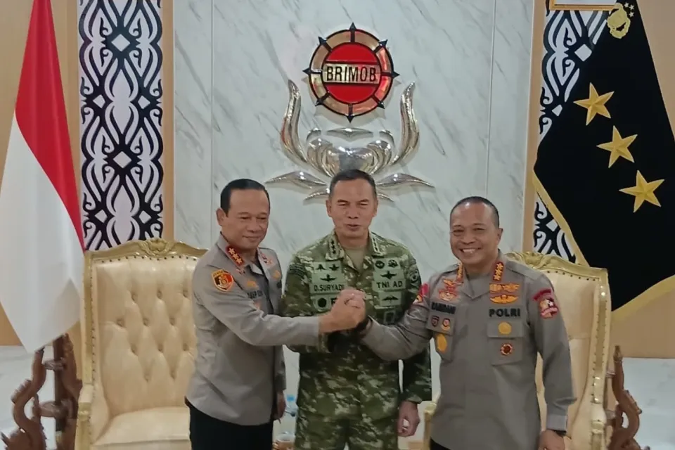 Kapolda Metro Jaya dan Pangdam Jaya Sambangi Korps Brimob, Perkuat Soliditas TNI-Polri Jaga Jakarta