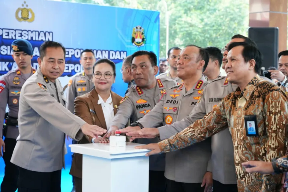 Terbaru Wakapolri Resmikan Laboratorium Sosial Sains dan Kelas Tematik