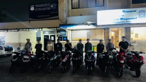 Diduga Balap Liar di Duren Sawit, Brimob Amankan 10 Motor Hari Ini