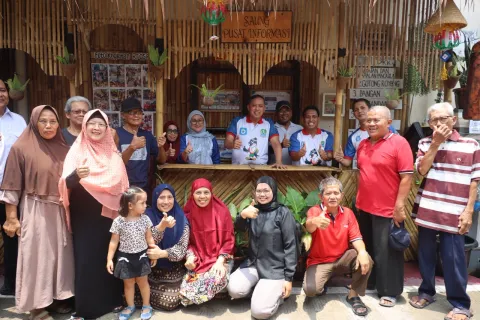 RW 14 Pekayon Jaya Bakal Jadi Kampung Pasundan Hari Ini, Tri Adhianto Apresiasi Gotong Royong Warga