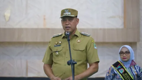 Setahun Pimpin Bekasi, Tri Adhianto Tekankan Perbaikan Layanan Publik dan Komunikasi Pemerintah