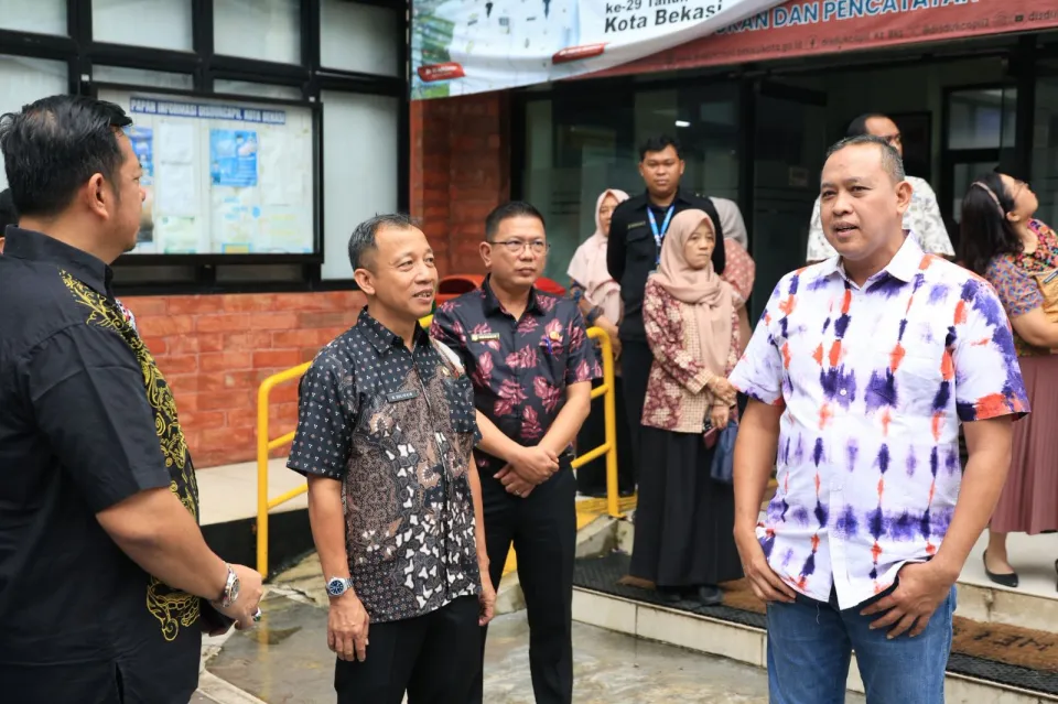 Wali Kota Bekasi Pantau Layanan Publik Pasca Lebaran, Pastikan Tetap Optimal