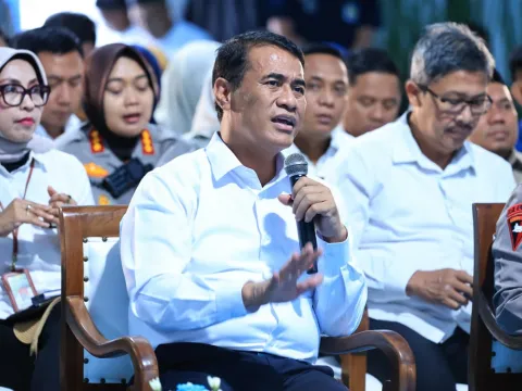 Swasembada Pangan Tercapai Kilat, Mentan Amran Ungkap Peran Krusial Kapolri dan Titiek Soeharto