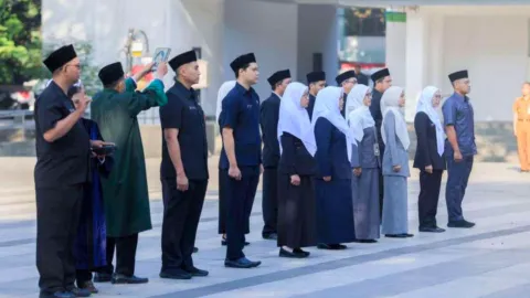Wali Kota Bandung Lantik 16 Pejabat Fungsional, Perkuat Pelayanan Publik Berbasis Kompetensi