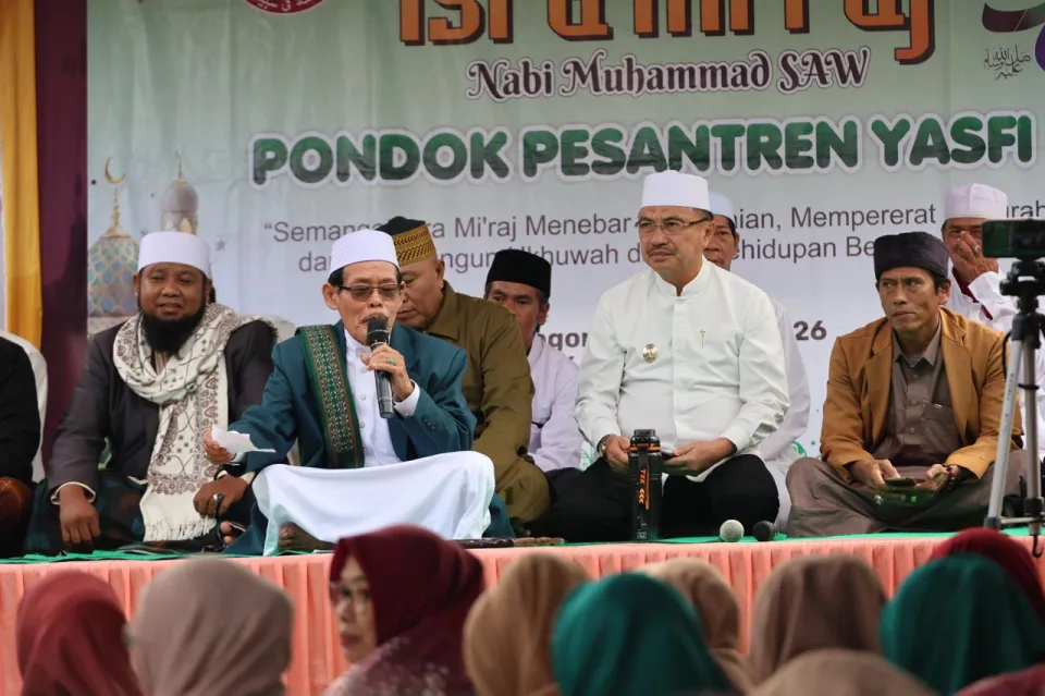 Wakil Wali Kota Bekasi Letakkan Batu Pertama Ponpes Yasfi 3, Target Cetak Generasi Emas Berakhlak