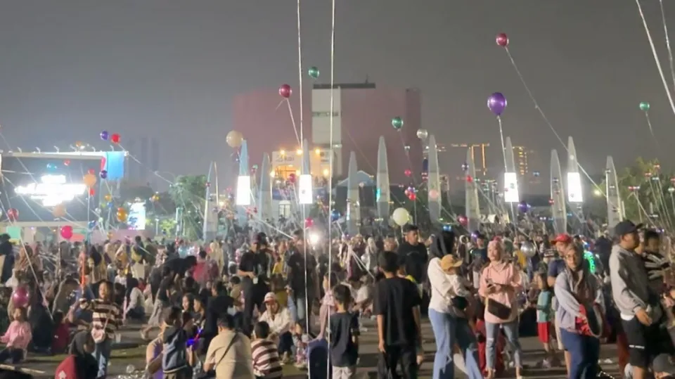 Festival Balon Plaza Patriot Diserbu Warga, Pemkot Bekasi Dorong Ruang Publik Jadi Pusat Hiburan dan UMKM