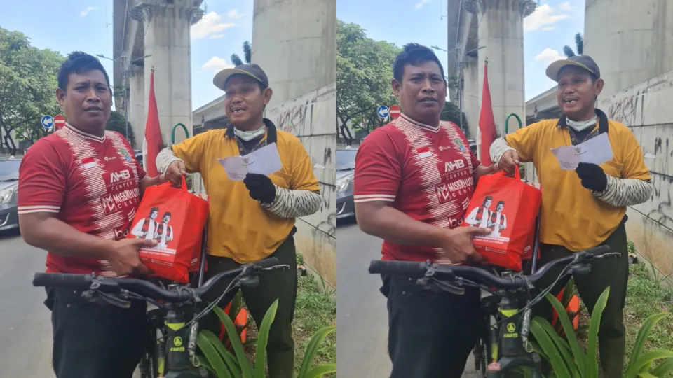 Abdul Harris Bobihoe Kirim Bingkisan Lebaran untuk Pak Dahlan, Pahlawan Kebersihan Cikunir Bekasi