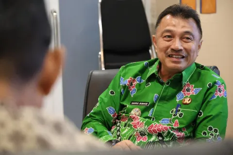 Plh Wali Kota Harris Bobihoe Minta Camat Jadi Garda Terdepan Sukseskan Visi Kota Bekasi