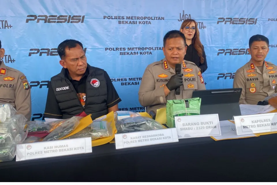 Polres Metro Bekasi Kota Ungkap 102 Kasus Narkotika dan Obat Keras Ilegal, 121 Tersangka Diamankan