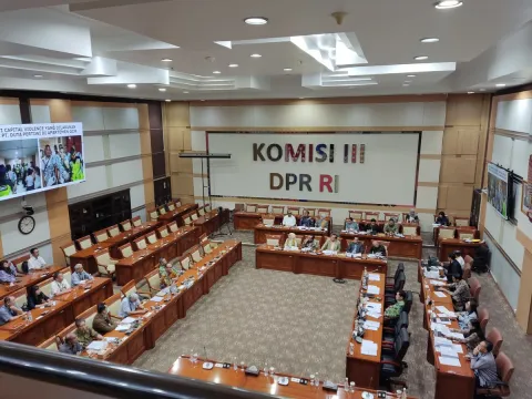 Komisi III DPR Kompak Dukung Pengusutan Korupsi Batu Bara, Soroti Dampaknya hingga Blackout Sumatera 