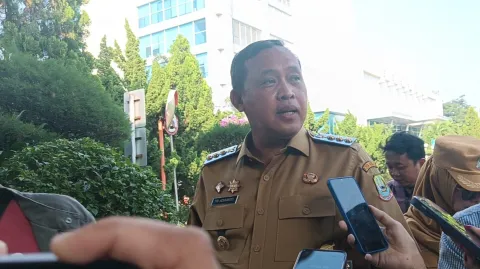 Wali Kota Bekasi Tekankan Evaluasi BUMD dan Disiplin ASN, Dorong Optimalisasi PAD dan Digitalisasi Kerja Pemerintah