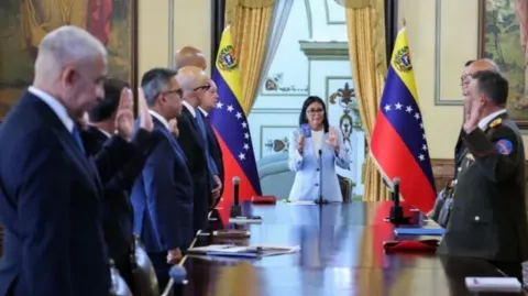 Venezuela Memanas! Presiden Merombak Besar Rezim Caracas Diduga Kuat Terkait Campur Tangan AS