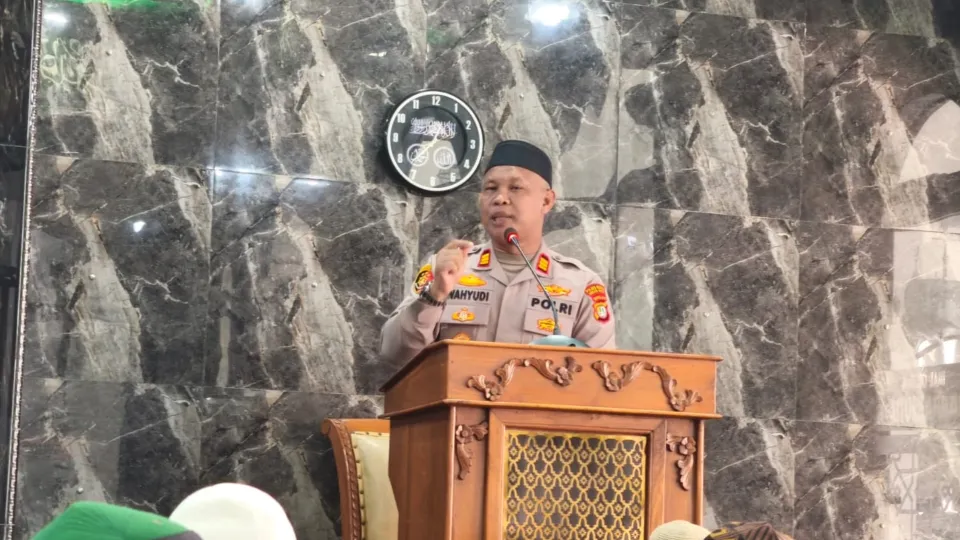 Jaga Jakarta On The Spot, Kapolsek Bekasi Barat Ajak Warga Tolak Hoaks dan Cegah Tawuran