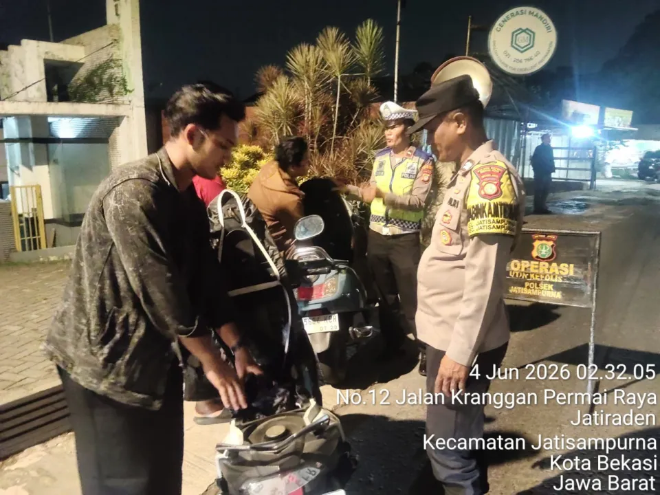 Hari Ini Polsek Jatisampurna Intensifkan Patroli Dini Hari, Antisipasi Tawuran dan Kejahatan Jalanan
